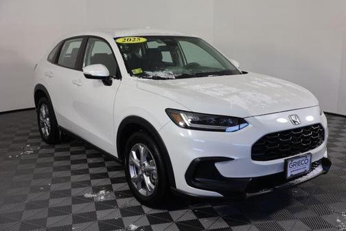 2025 Honda HR-V LX