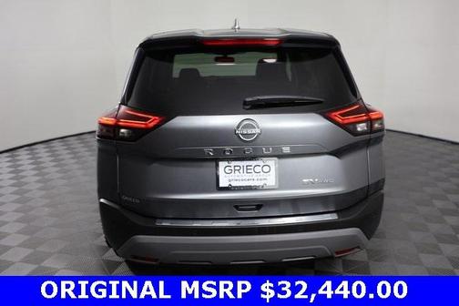 2022 Nissan Rogue SV