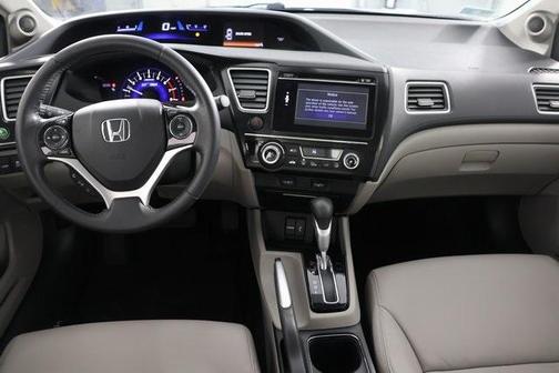2014 Honda Civic Hybrid Base w/Leather (CVT)