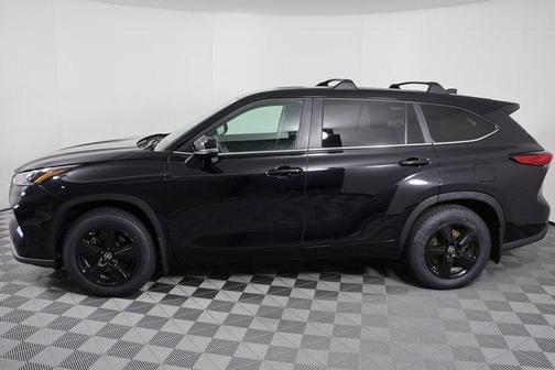 2023 Toyota Highlander Hybrid LE