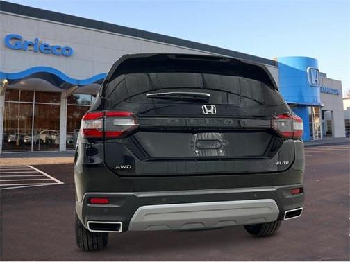 2025 Honda Pilot Elite
