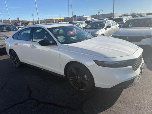 2023 Honda Accord Hybrid Sport-L