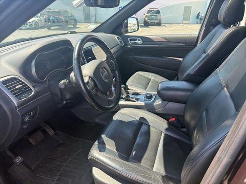 Sangria Metallic 2020 Jeep Grand Cherokee Limited