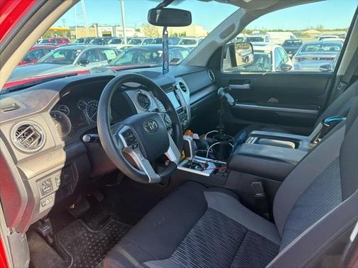 2014 Toyota Tundra SR5