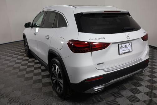 2024 Mercedes-Benz GLA 250 Base 4MATIC