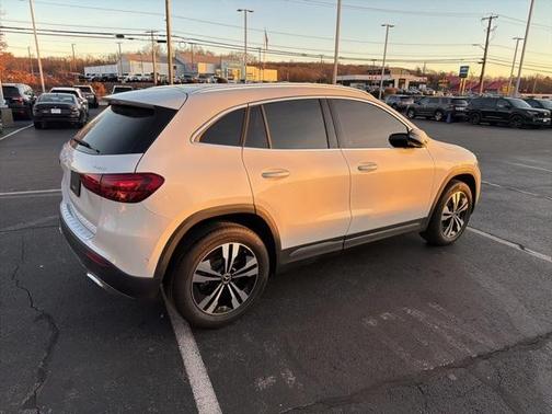 2024 Mercedes-Benz GLA 250 Base 4MATIC