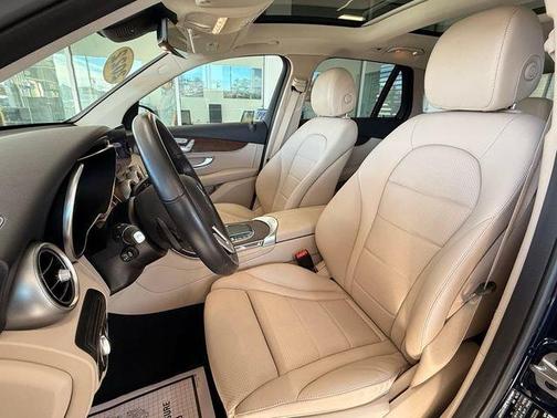 2022 Mercedes-Benz GLC 300 Base 4MATIC