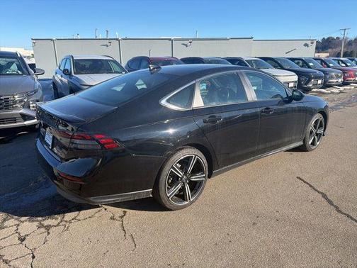 2025 Honda Accord Hybrid Sport