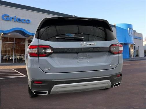 2025 Honda Pilot Touring