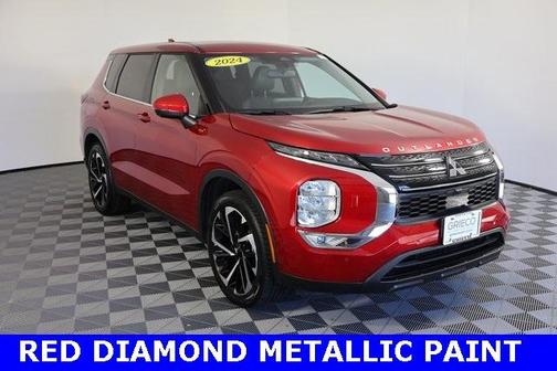 2024 Mitsubishi Outlander SE