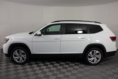 2022 Volkswagen Atlas 3.6L SE w/Technology