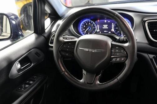 2020 Chrysler Pacifica Touring-L Plus