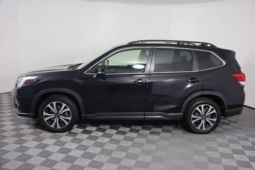 Crystal Black Silica 2022 Subaru Forester Limited