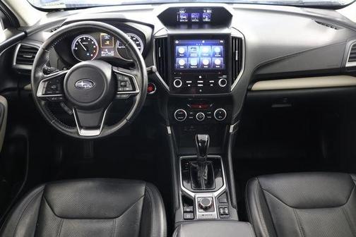 Crystal Black Silica 2022 Subaru Forester Limited