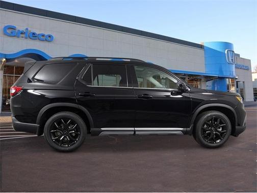2025 Honda Pilot Sport