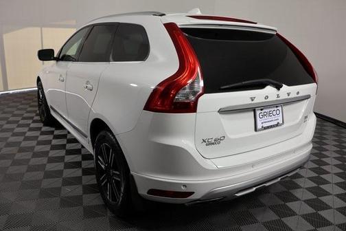2017 Volvo XC60 T5 Dynamic