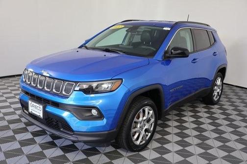 2022 Jeep Compass Latitude Lux