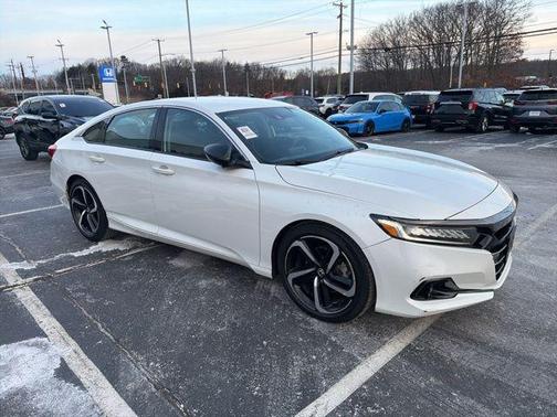 2022 Honda Accord Sport SE