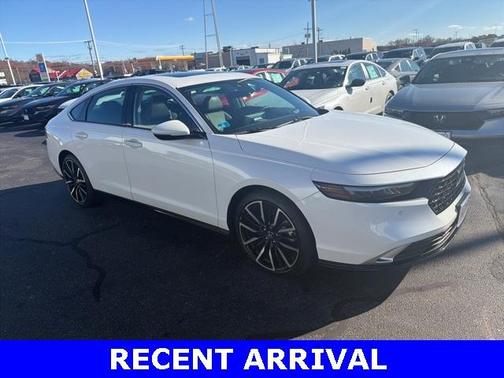 2024 Honda Accord Hybrid Touring
