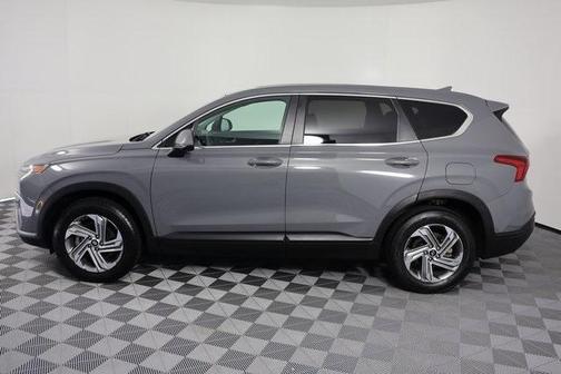 2022 Hyundai SANTA FE SE