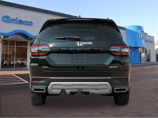 2025 Honda Pilot Touring