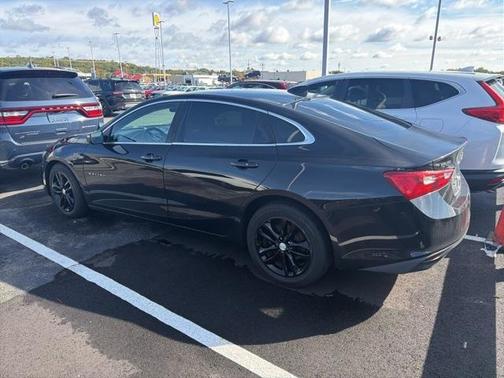 2016 Chevrolet Malibu 1LT