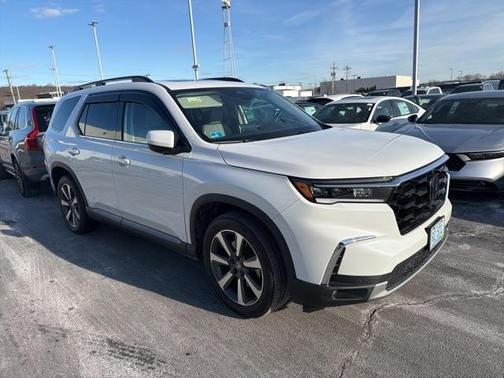 2023 Honda Pilot Elite