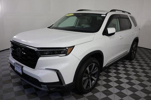 2023 Honda Pilot Elite