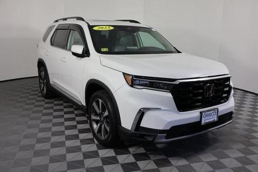 2023 Honda Pilot Elite