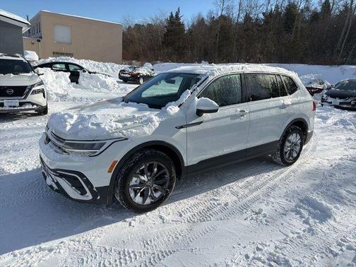 2024 Volkswagen Tiguan 2.0T SE