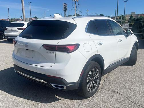 Summit White 2024 Buick Envision Preferred AWD