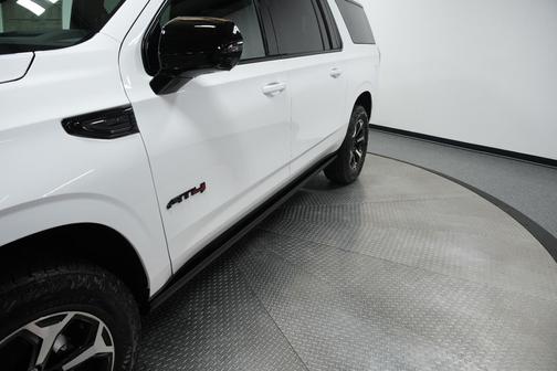 2026 GMC Yukon XL 4WD AT4