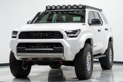 2025 Toyota 4Runner Hybrid Trailhunter