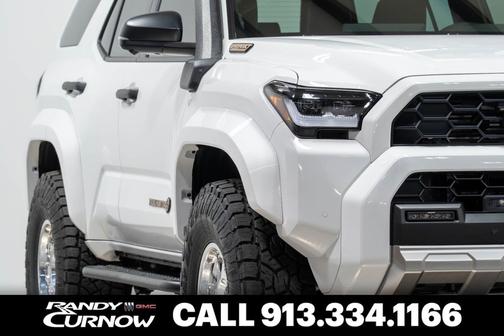 2025 Toyota 4Runner Hybrid Trailhunter