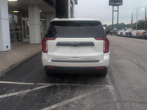 White Frost Tricoat 2024 GMC Yukon XL Denali Ultimate