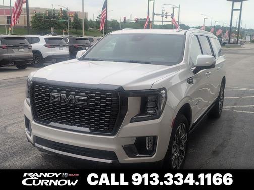 White Frost Tricoat 2024 GMC Yukon XL Denali Ultimate