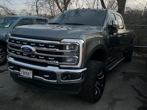 2024 Ford F-350 Lariat