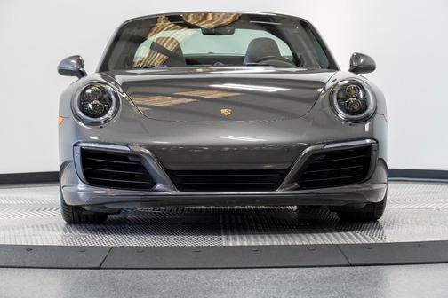 2017 Porsche 911 Targa 4S