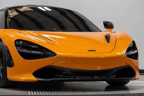 2018 McLaren 720S Base