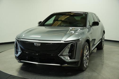 Argent Silver Metallic 2026 Cadillac LYRIQ Signature Luxury