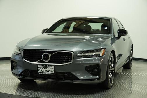 Osmium Grey Metallic 2019 Volvo S60 T5 R-Design