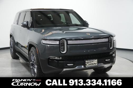 2023 Rivian R1S Adventure