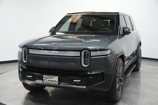 2023 Rivian R1S Adventure