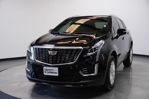 Stellar Black Metallic 2024 Cadillac XT5 Luxury