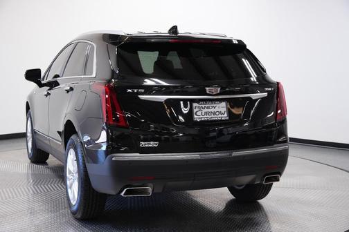 Stellar Black Metallic 2024 Cadillac XT5 Luxury