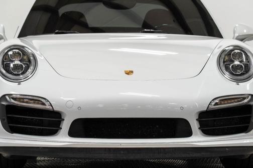 Carrara White Metallic 2015 Porsche 911 Turbo