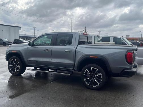 2025 GMC Canyon Denali