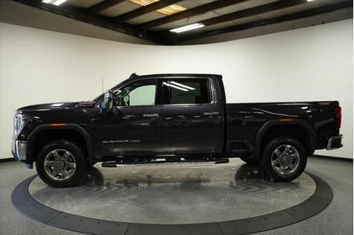 2025 GMC Sierra 2500 SLT