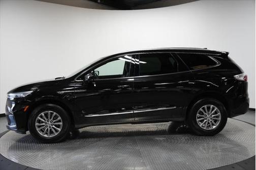 2023 Buick Enclave Essence AWD