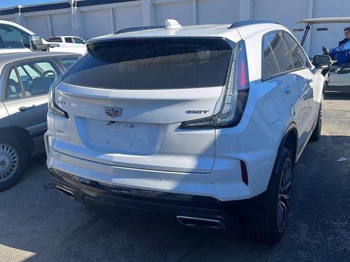 2024 Cadillac XT4 Sport